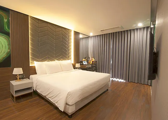 Khách sạn Elite Hạ Long