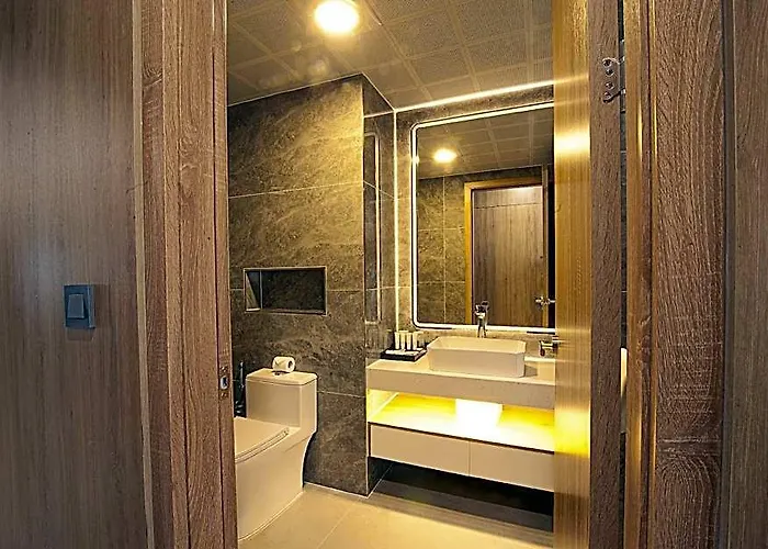 Elite Khách sạn 5*